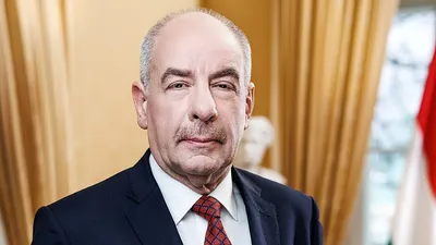 Тамаш Шуйок планирует посетить Астану, фото - Новости Zakon.kz от 30.09.2025 19:08