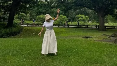 Памела Андерсон больше не блондинка, фото - Новости Zakon.kz от 02.10.2025 03:44