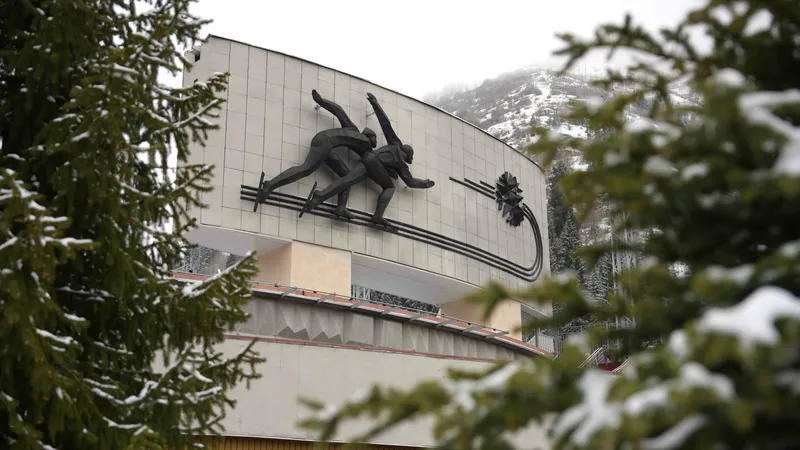 Астану накроют метели, в Алматы – дожди: прогноз погоды на три дня