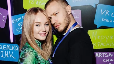 блогеры из России Николай и Марина, фото - Новости Zakon.kz от 02.10.2025 09:55