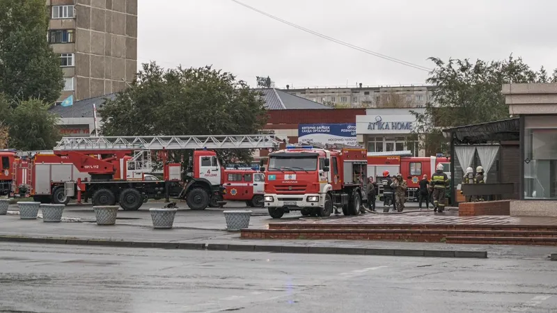 Посетителей ресторана в Павлодаре экстренно эвакуировали из-за пожара