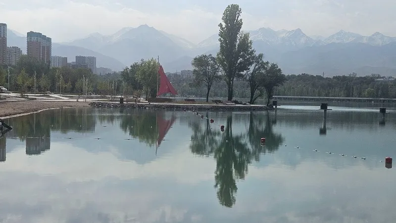 Старый новый Сайран: каково качество воды в знаменитом алматинском озере