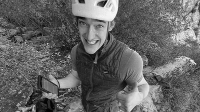 блогер-скалолаз упал с горы и не выжил, фото - Новости Zakon.kz от 03.10.2025 21:01