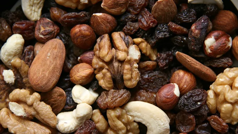 Диетологи выявили самые полезные орехи, не влияющие на диету