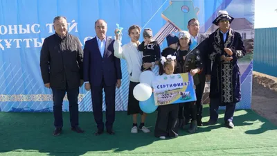 встреча с акимом, фото - Новости Zakon.kz от 03.10.2025 19:12