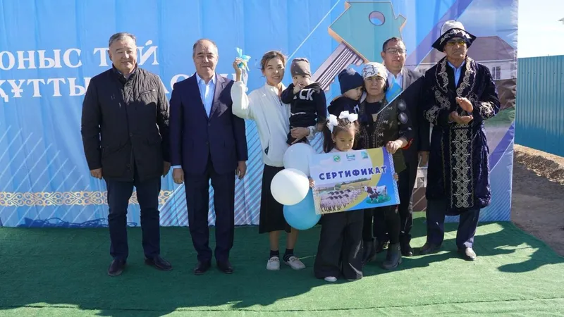 В ЗКО по программе "Из города в село" переехали 149 семей