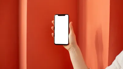 смартфон, фото - Новости Zakon.kz от 04.10.2025 12:51