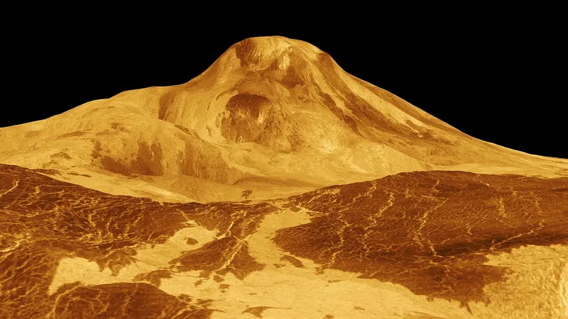 На ядовитой Венере нашли огромное количество воды