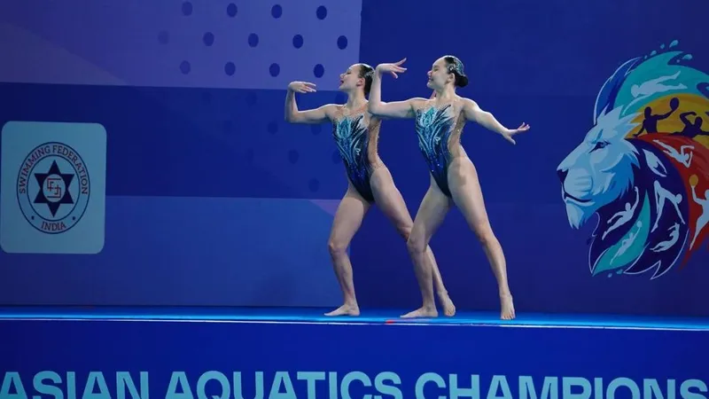 Казахстанские синхронистки выиграли "серебро" чемпионата Азии в артистическом плавании