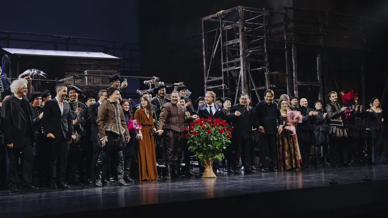 Маска шута и сердце отца: грандиозная премьера в "Астана Опера"