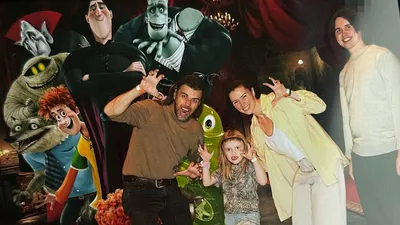 Пётр Чернышёв и дети, фото - Новости Zakon.kz от 07.10.2025 08:55