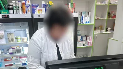 аптека, фармацевт, касса, лекарства, фото - Новости Zakon.kz от 08.10.2025 10:51