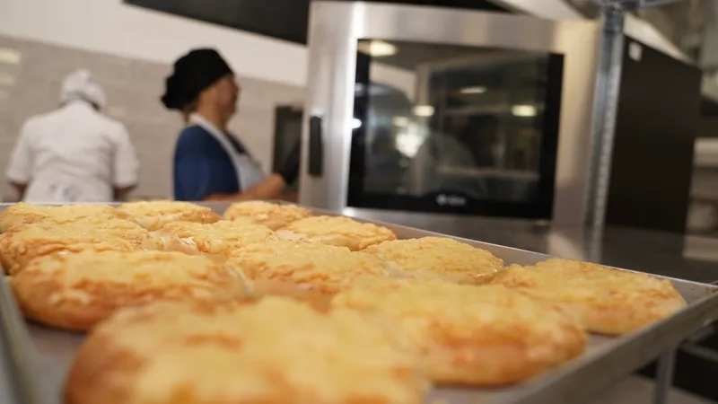 Мужчина подал в суд на жену за то, что она много ела