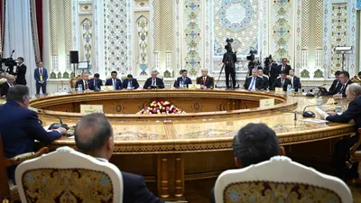 Токаев, русский язык, казахский язык , фото - Новости Zakon.kz от 09.10.2025 20:43