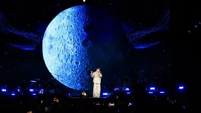 Димаш Кудайберген, народный артист Казахстана, фото - Новости Zakon.kz от 10.10.2025 09:24