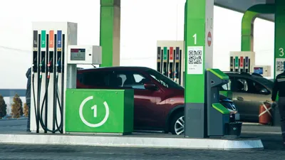 Работник АЗС спустил деньги из кассы на онлайн-игры в ЗКО, фото - Новости Zakon.kz от 10.10.2025 20:18