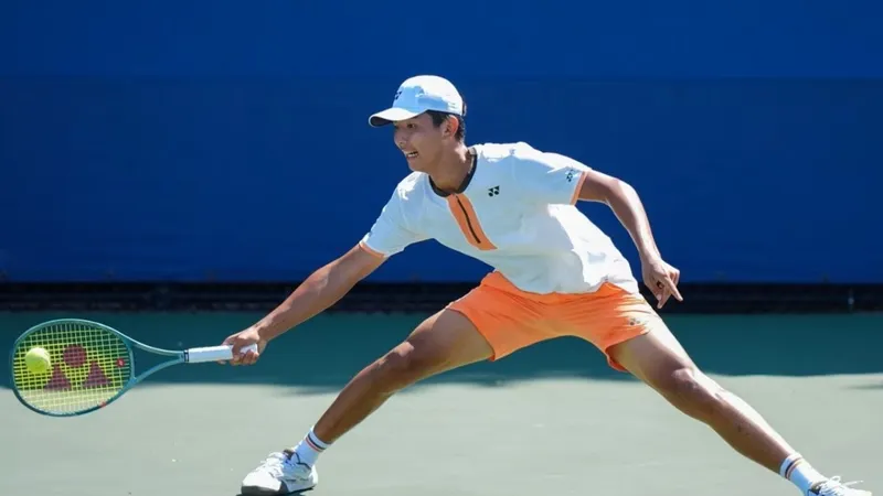 Лучший юниор Казахстана пробился в финал чемпионата Азии до 18 лет