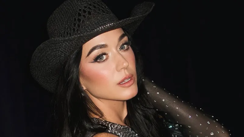 Кэти Пэрри закрутила роман с экс-премьером Канады Джастином Трюдо