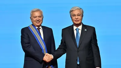 Вагит Алекперов, лукойл, Касым-Жомарт Токаев , фото - Новости Zakon.kz от 14.10.2025 19:14