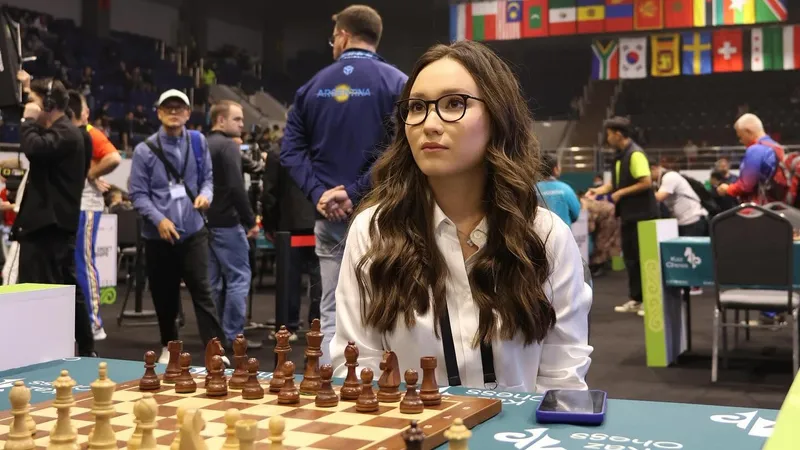 Жансая Абдумалик ответила, почему бросила шахматы и как назвала первенца