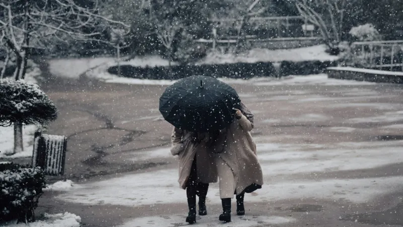 Снег и резкое похолодание: синоптики рассказали о погоде в Казахстане на 16-18 октября