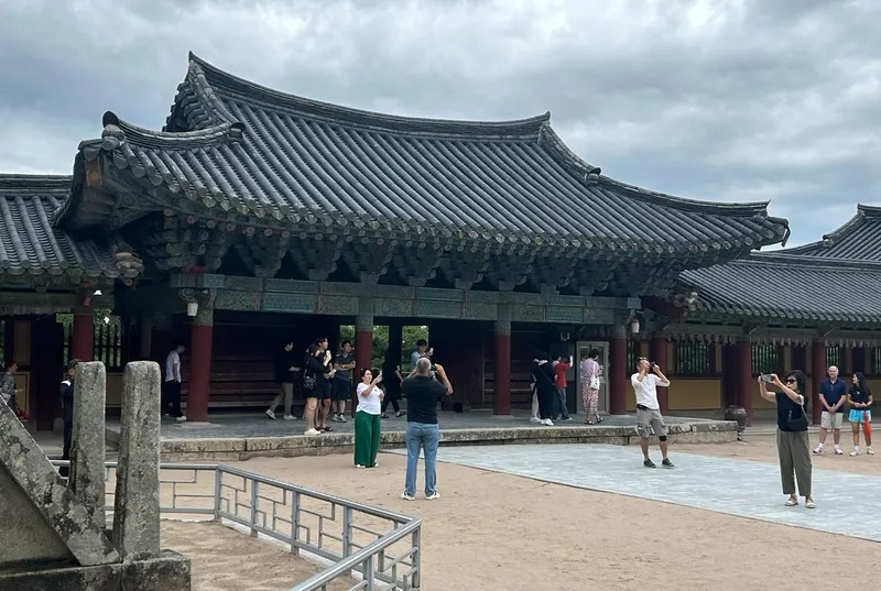 Южная Корея, туристы, путешествие , фото - Новости Zakon.kz от 16.10.2025 15:48