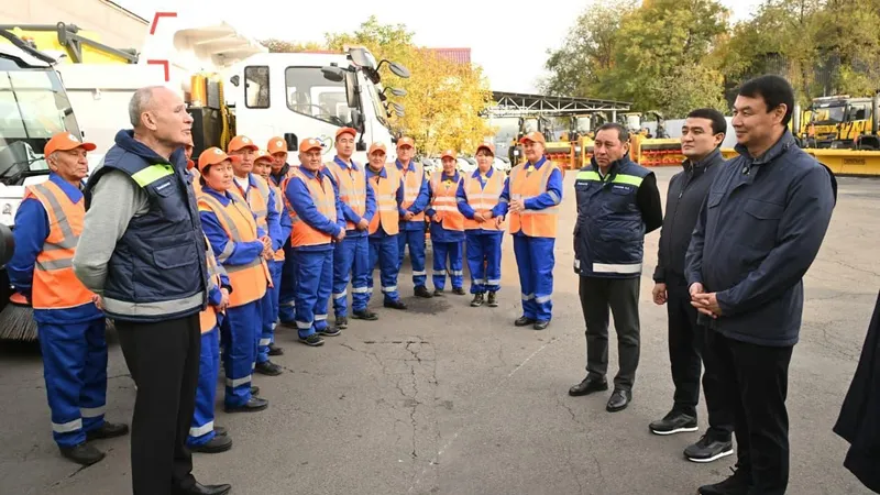 Дархан Сатыбалды проверил готовность коммунальных служб Алматы к зимнему периоду