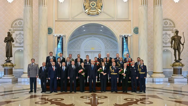 Кто и какую награду получил лично из рук Токаева