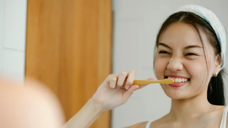 Названы главные ошибки при чистке зубов