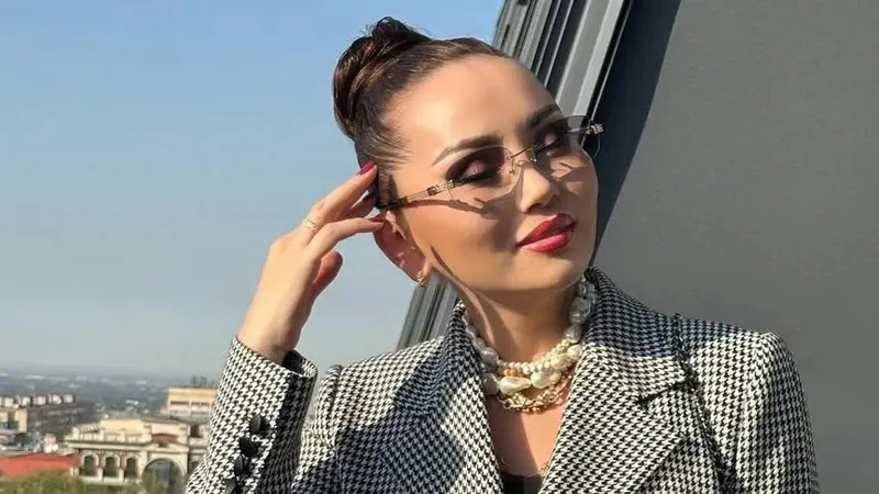 Баян Алагузова показала уединенный отдых на дубайском курорте