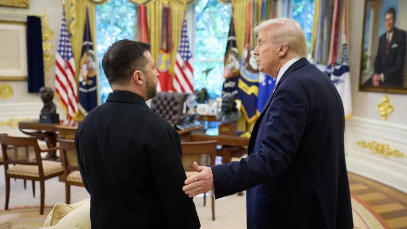Цыпленок вместо "Томагавков": чем накормили Зеленского в Белом доме