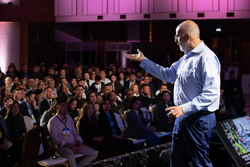 Джефф Хоффман, фото - Новости Zakon.kz от 17.10.2025 12:36