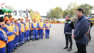коммунальщики, Алматы, фото - Новости Zakon.kz от 17.10.2025 14:38