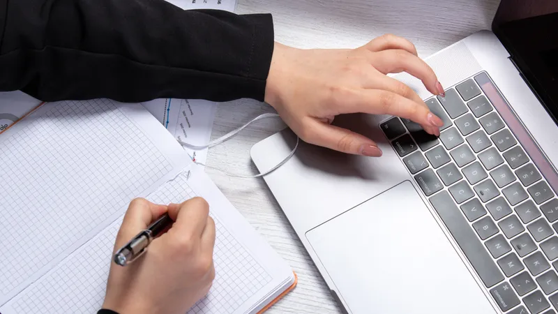 Ростом числа потенциальных радикалов обеспокоились в области Абай