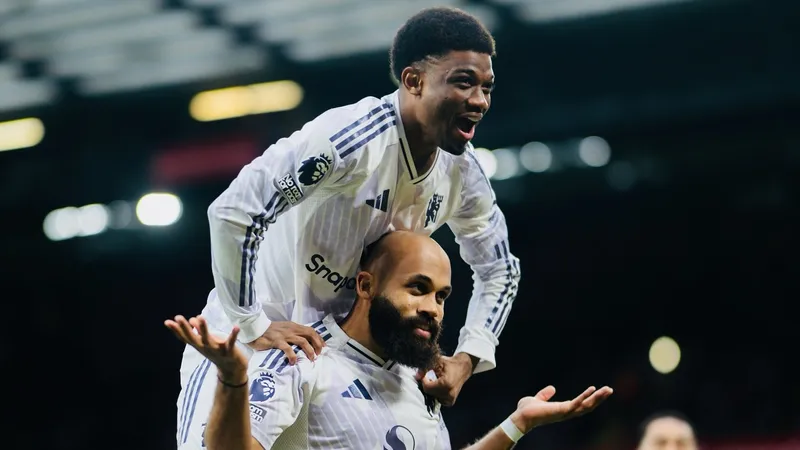 "МЮ" сенсационно победил на выезде действующего чемпиона Англии