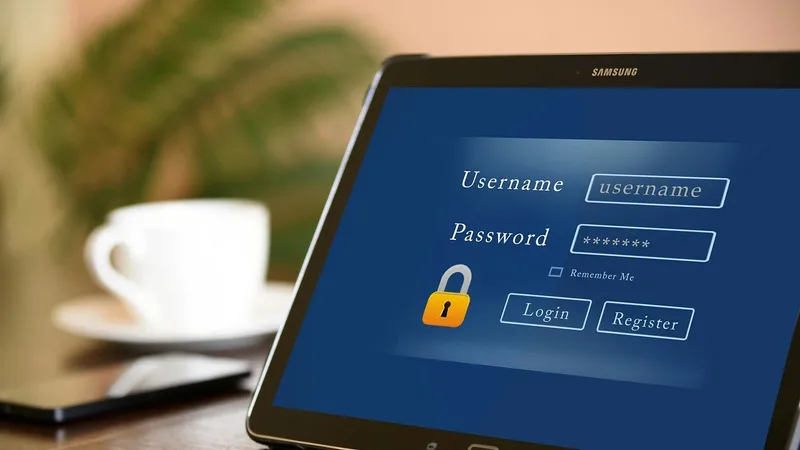 Технологии и мошенники: какими новыми способами обмана вооружены преступники в интернете