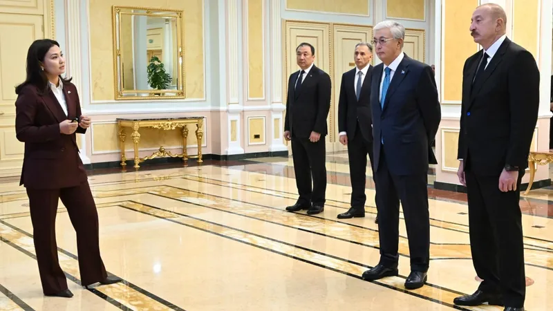 Токаеву и Алиеву презентовали проект "Развитие Среднего коридора"