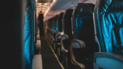 самолет, салон, пассажиры, инцидент, фото - Новости Zakon.kz от 21.10.2025 13:15