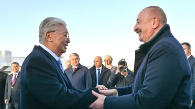 Токаев и Алиев, фото - Новости Zakon.kz от 21.10.2025 10:18