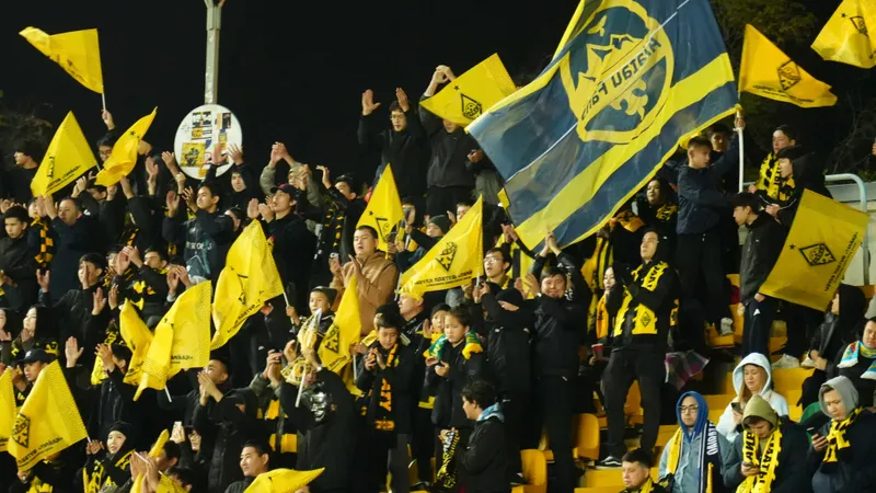 Анарбеков и Сатпаев не поедут на матч Казахстан – Фарерские острова