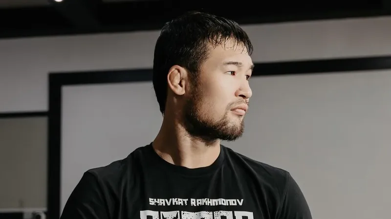 К Шавкату Рахмонову обратилась сестра в особенный день