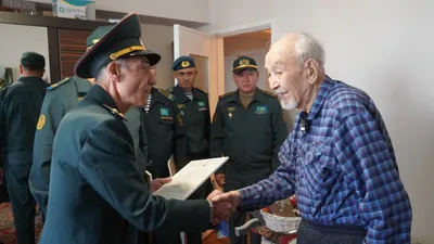 101 год празднует ветеран ВОВ в День Республики, фото - Новости Zakon.kz от 25.10.2025 10:00