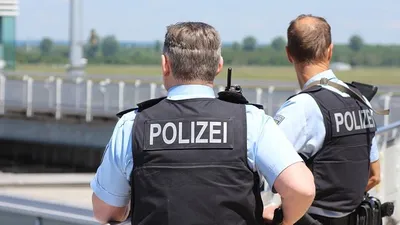 полиция выстрелила в посетителя ресторана, фото - Новости Zakon.kz от 26.10.2025 22:40