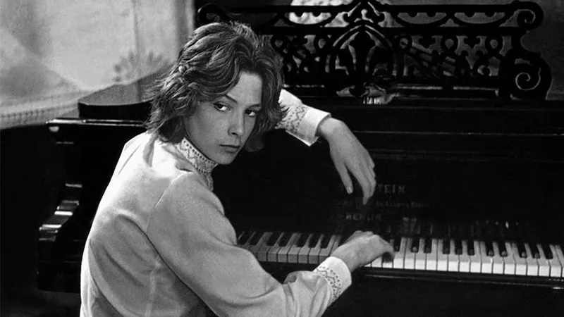 Умер "самый красивый мальчик ХХ века" – актер Бьерн Андресен