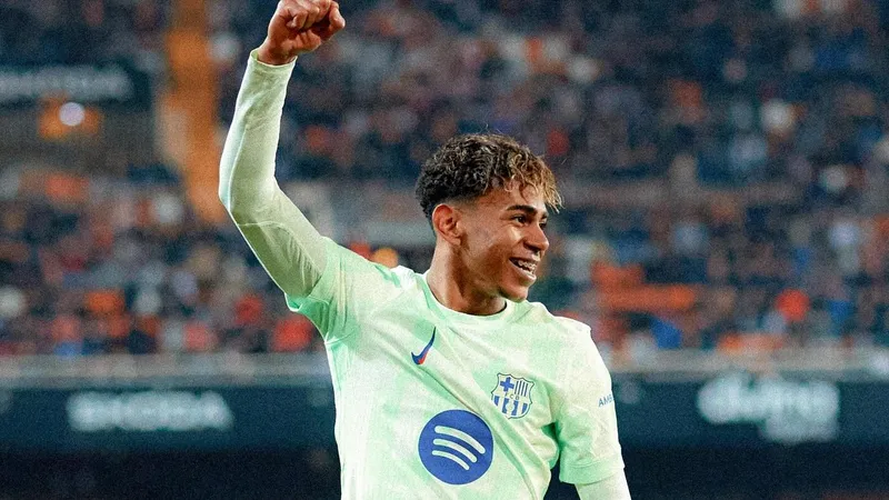 Ламин Ямаль хочет купить дом экс-звезды "Барсы" и певицы Шакиры