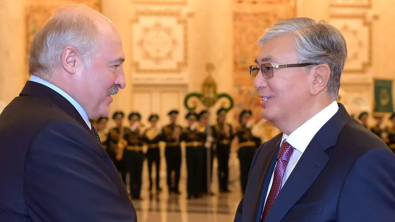 Касым-Жомарт Токаев поговорил с президентом Беларуси