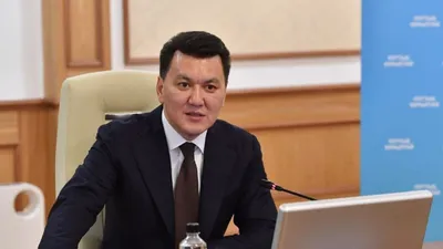 госсоветник Ерлан Карин, фото - Новости Zakon.kz от 30.10.2025 09:56