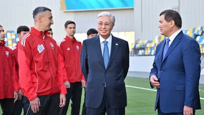 Касым-Жомарт Токаев, стадион, Кызылорда , фото - Новости Zakon.kz от 30.10.2025 18:38