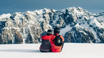 Горы, пара, романтика, фото - Новости Zakon.kz от 31.10.2025 06:59