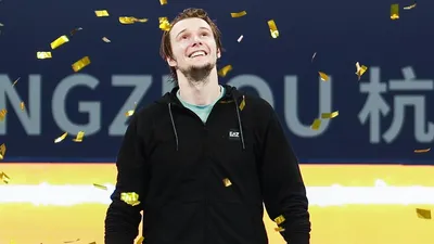 Теннис Победа Муте, фото - Новости Zakon.kz от 30.10.2025 09:07